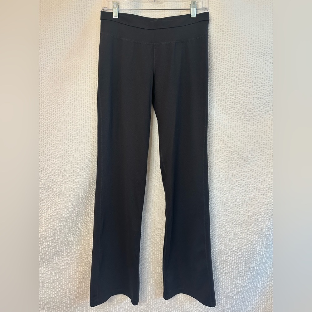 Patagonia Black Bootcut Yoga Pants Women’s Medium Stretch Athletic Leggings